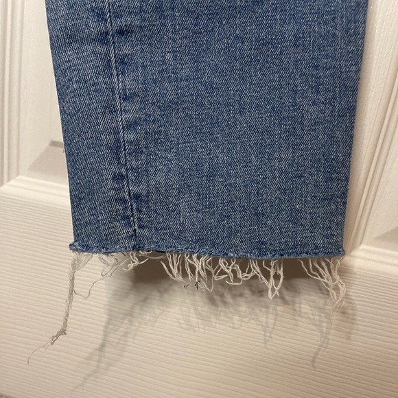 Zara mid rise jeans (ripped hem) in size US 12 - Picture 3 of 4